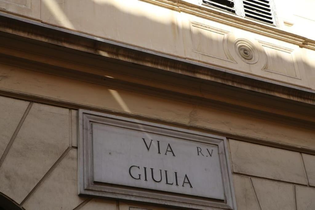 Апартаменты Casa De' Medici In Via Giulia Рим Экстерьер фото